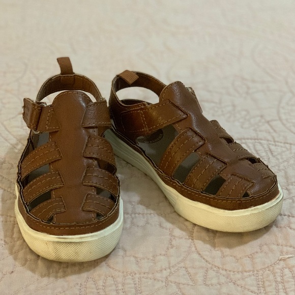 OshKosh | Boys Faux Leather Sandals - Picture 1 of 6